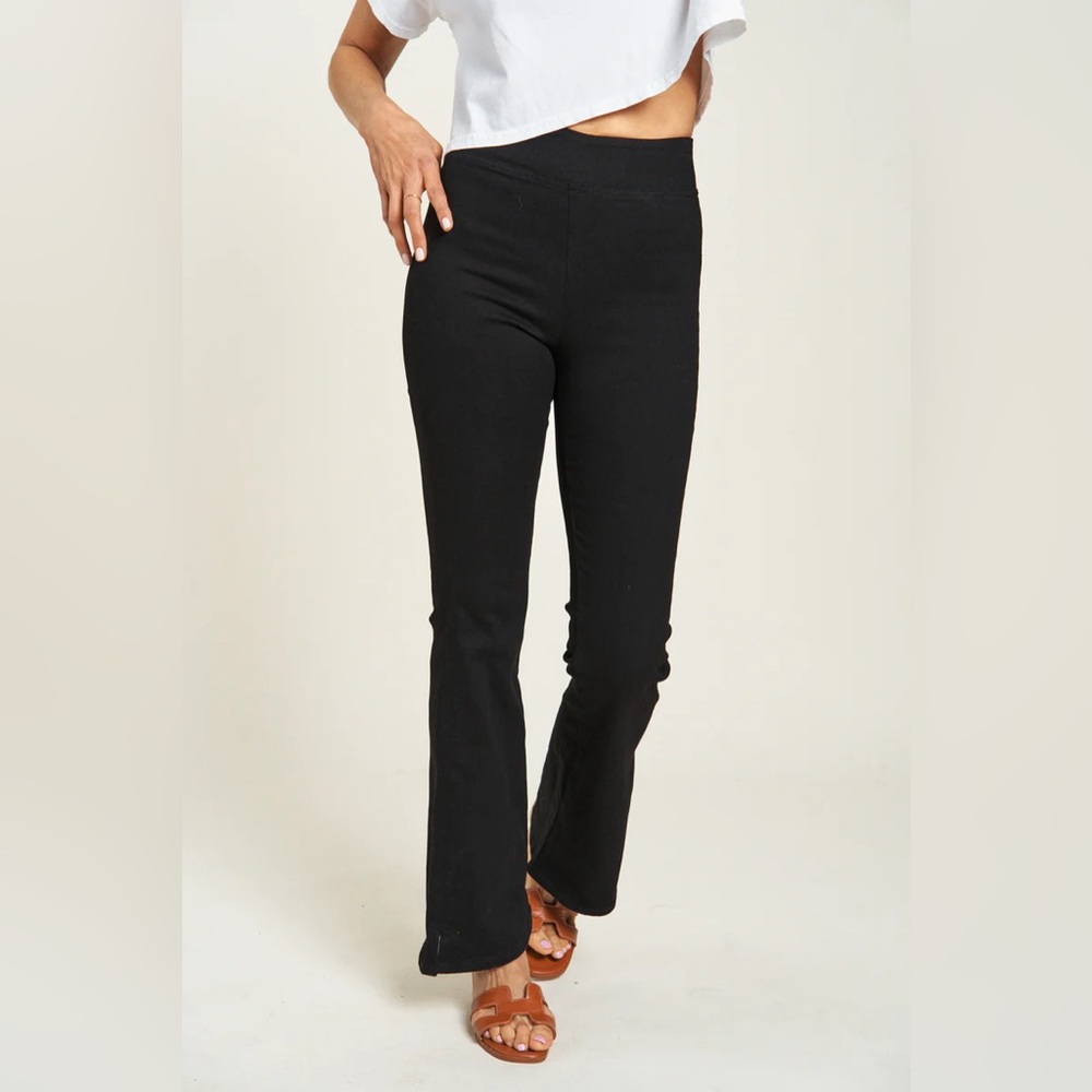 Oliver Logan Roxbury High Rise Pull On Denim